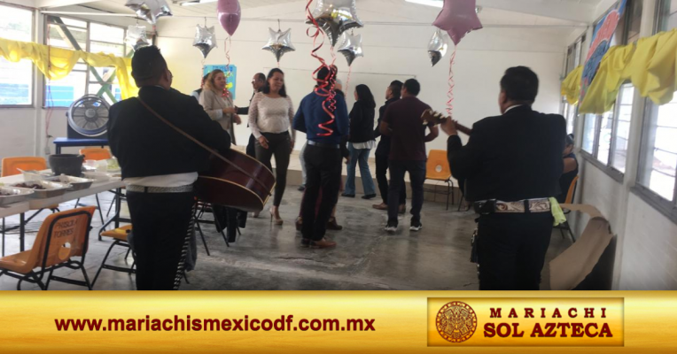 Mariachis económicos en Venustiano Carranza para xv años